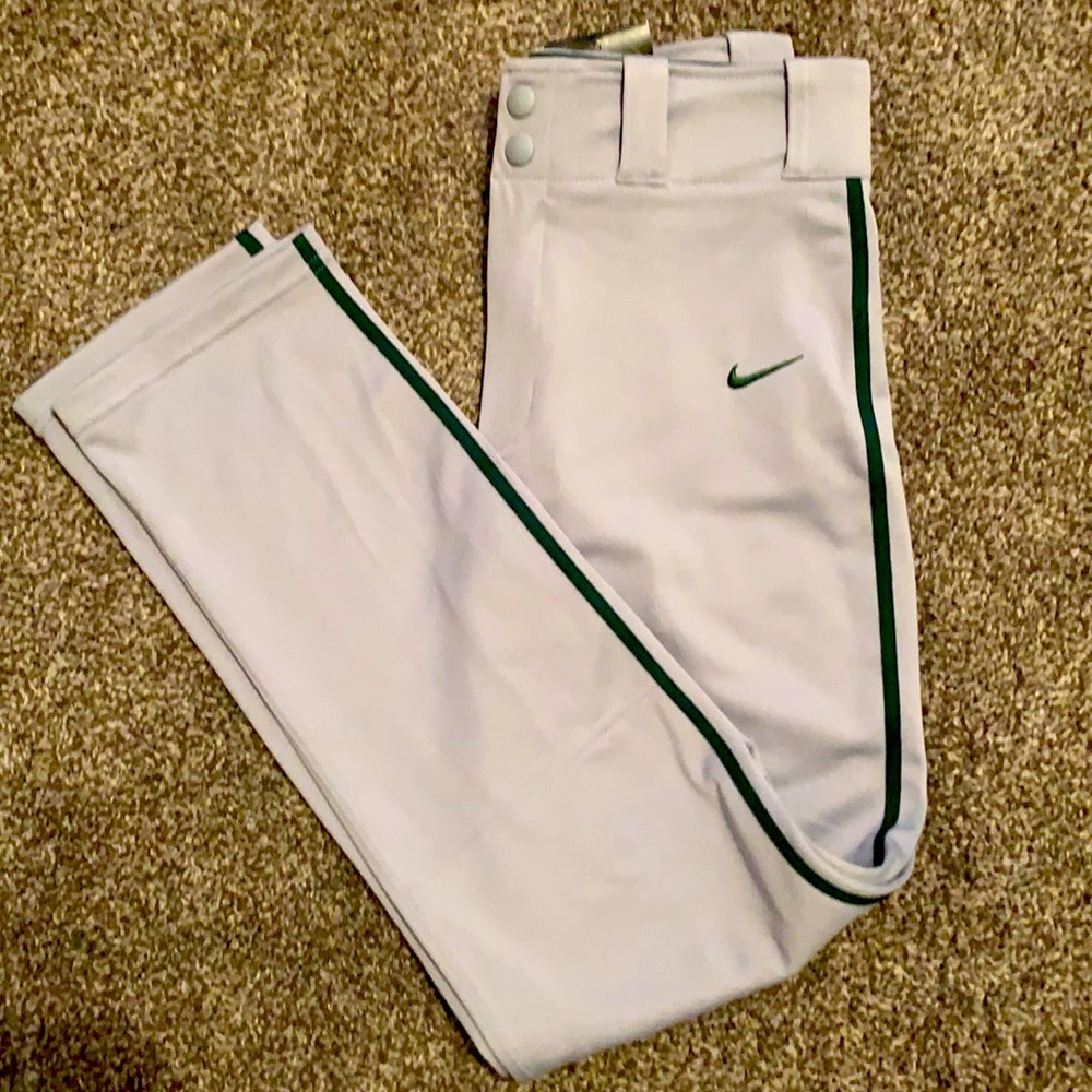 NWTS Nike Dri-Fit Baseball Pants (Boys Large)